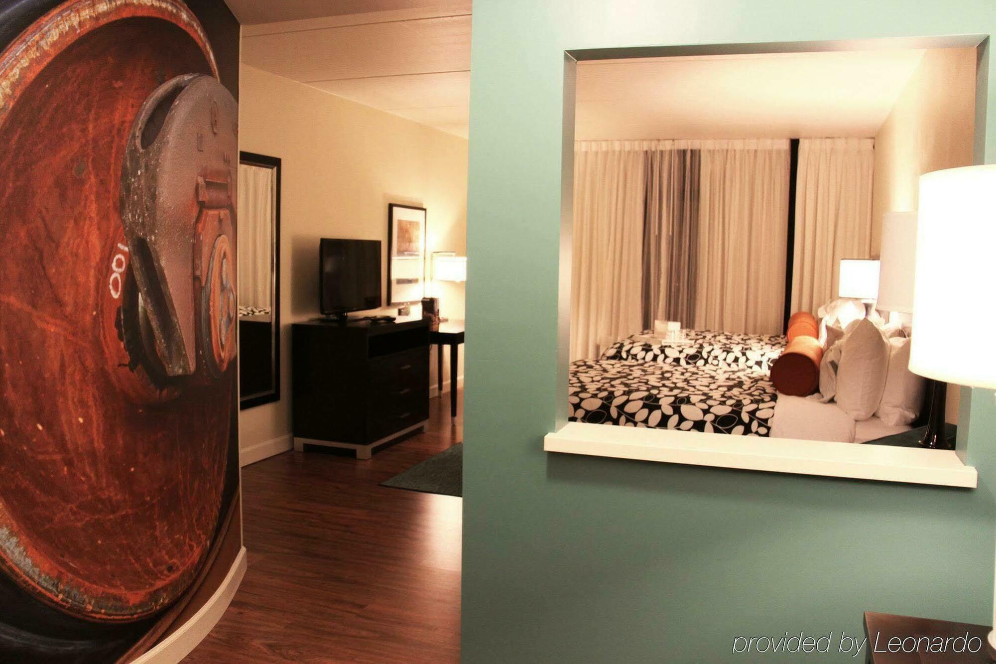 Hotel Indigo Atlanta Airport College Park By Ihg Номер фото